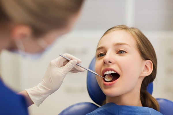 À QUEL ÂGE CONSULTER UN ORTHODONTISTE ?